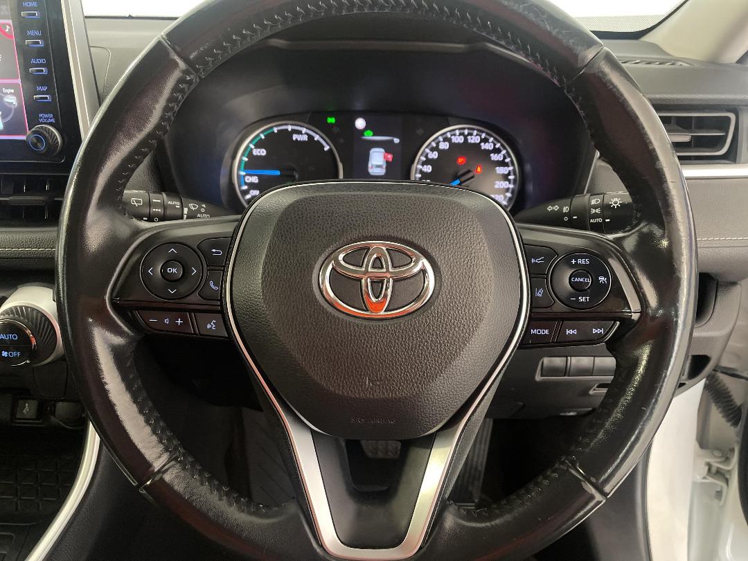 Photo '28' of Toyota Rav4