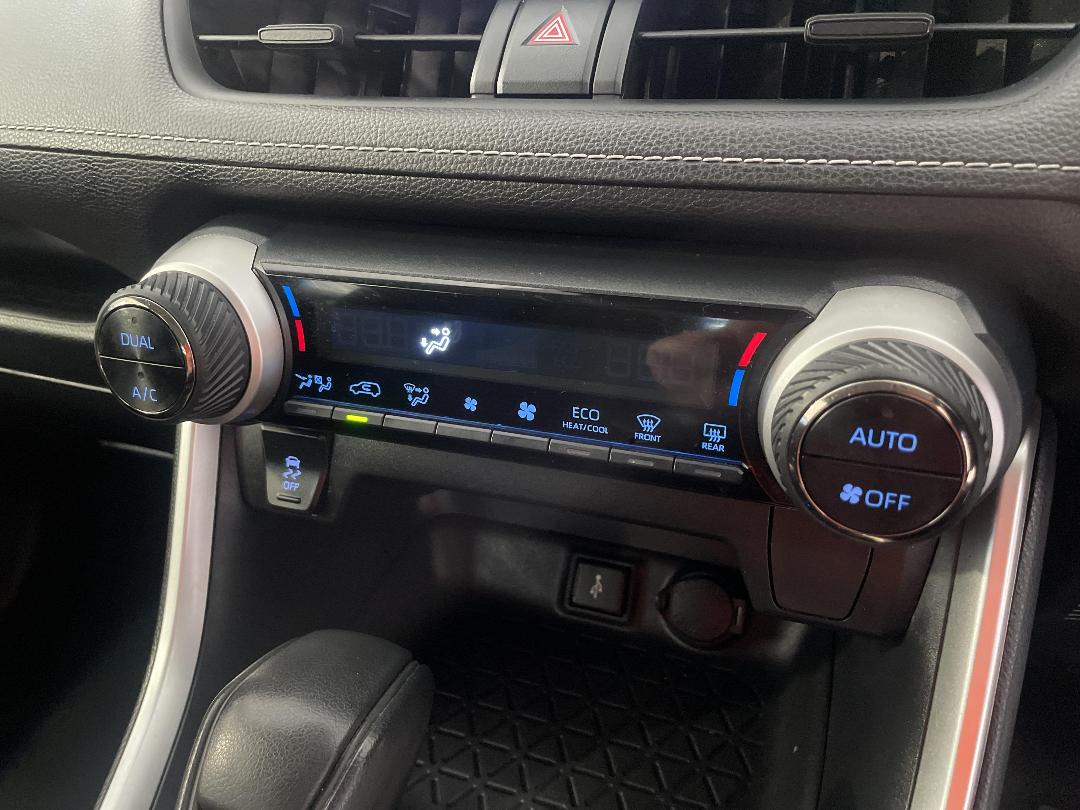 Photo '31' of Toyota Rav4