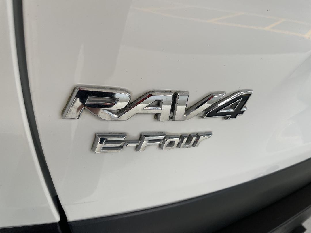 Photo '37' of Toyota Rav4