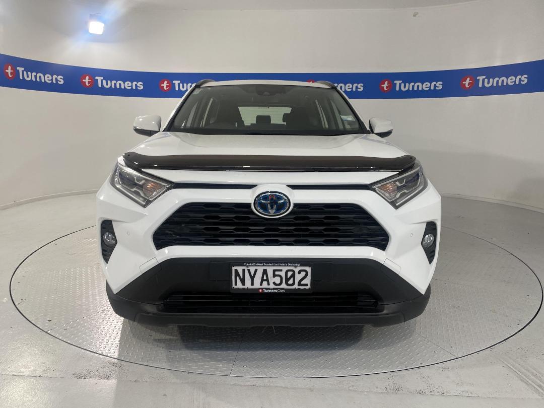 Photo '2' of Toyota Rav4