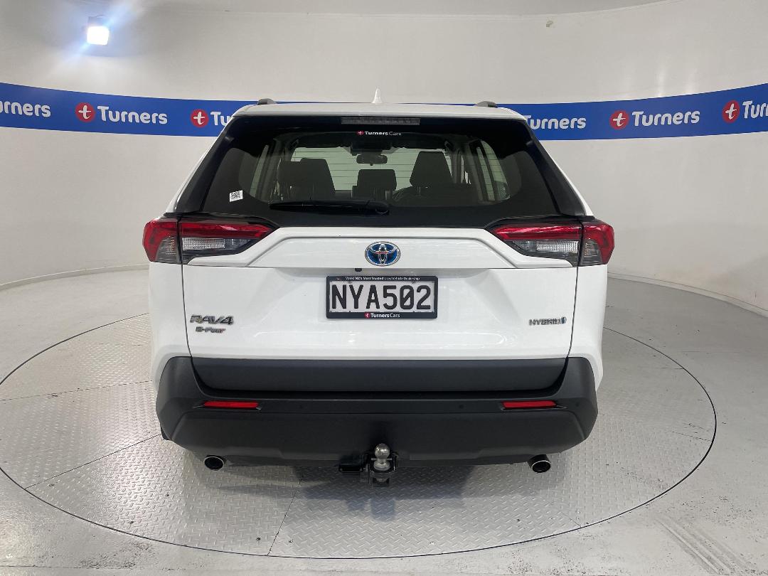 Photo '6' of Toyota Rav4