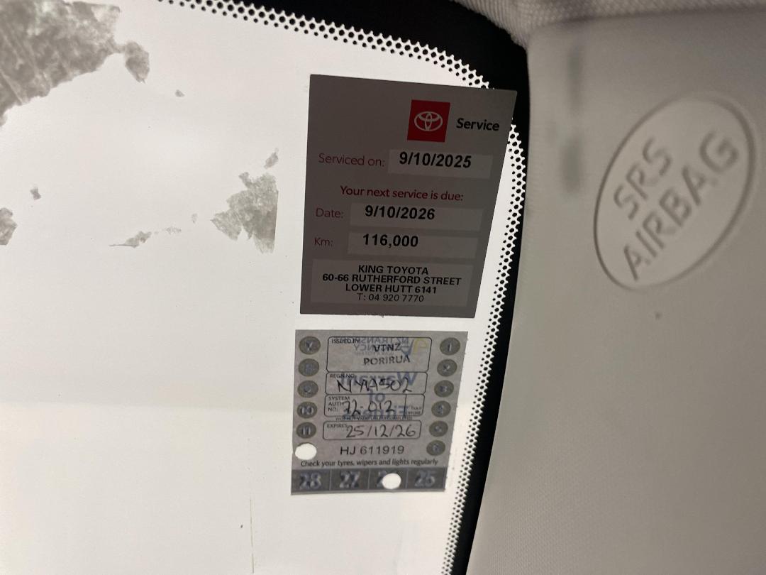 Photo '34' of Toyota Rav4