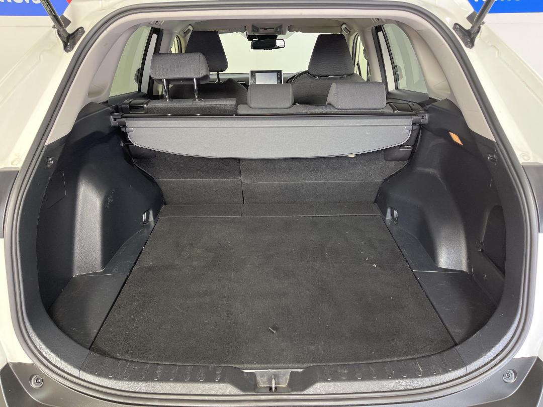 Photo '14' of Toyota Rav4