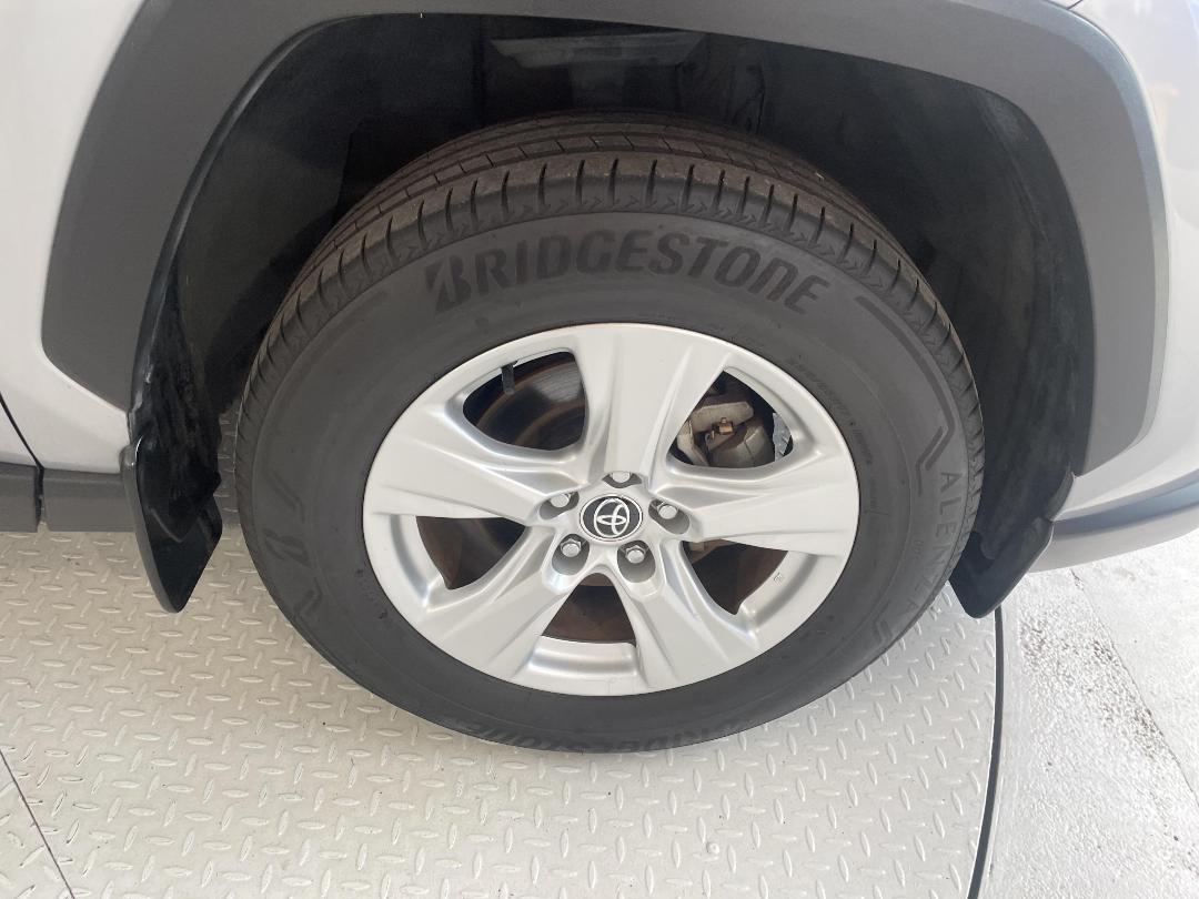 Photo '9' of Toyota Rav4