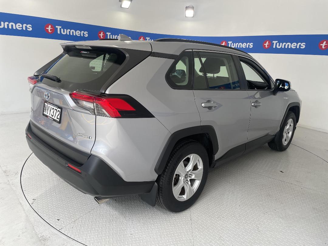 Photo '7' of Toyota Rav4