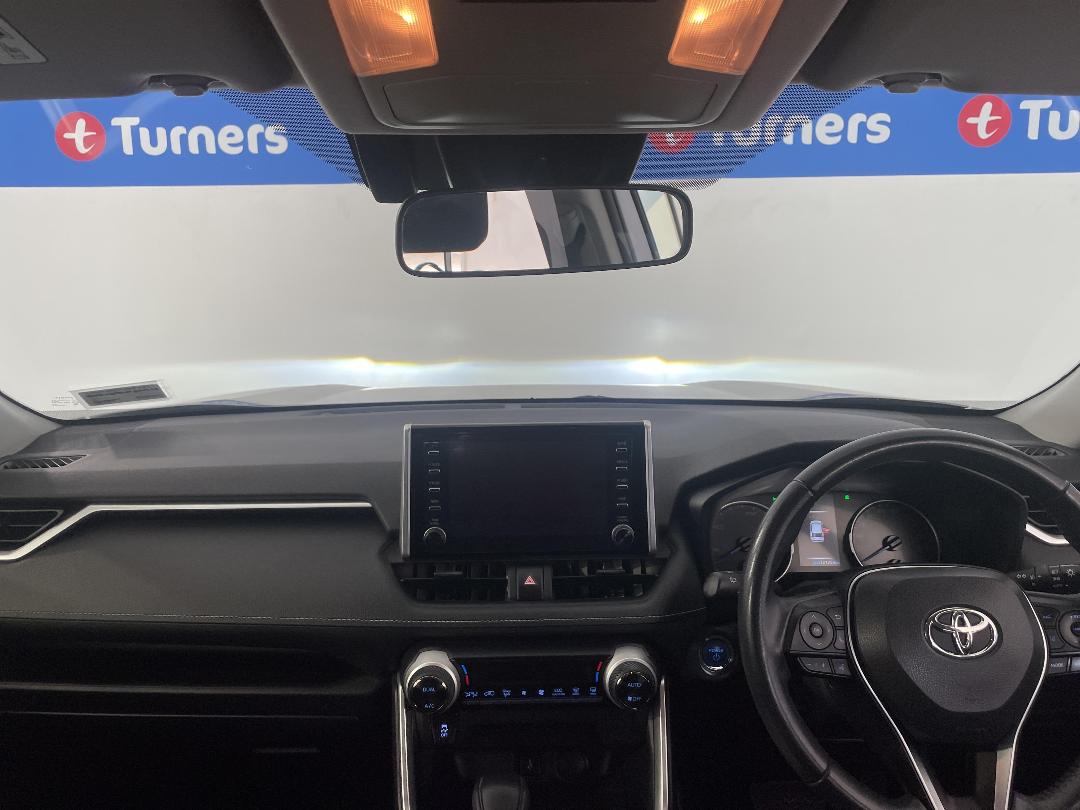 Photo '17' of Toyota Rav4