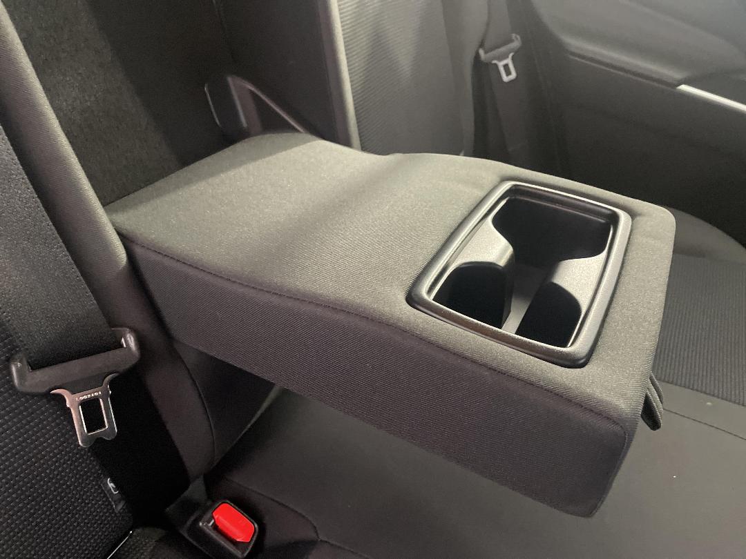 Photo '23' of Toyota Rav4