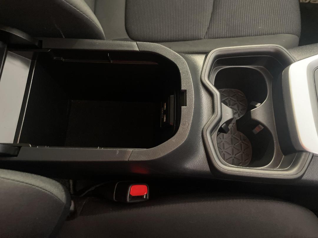 Photo '33' of Toyota Rav4