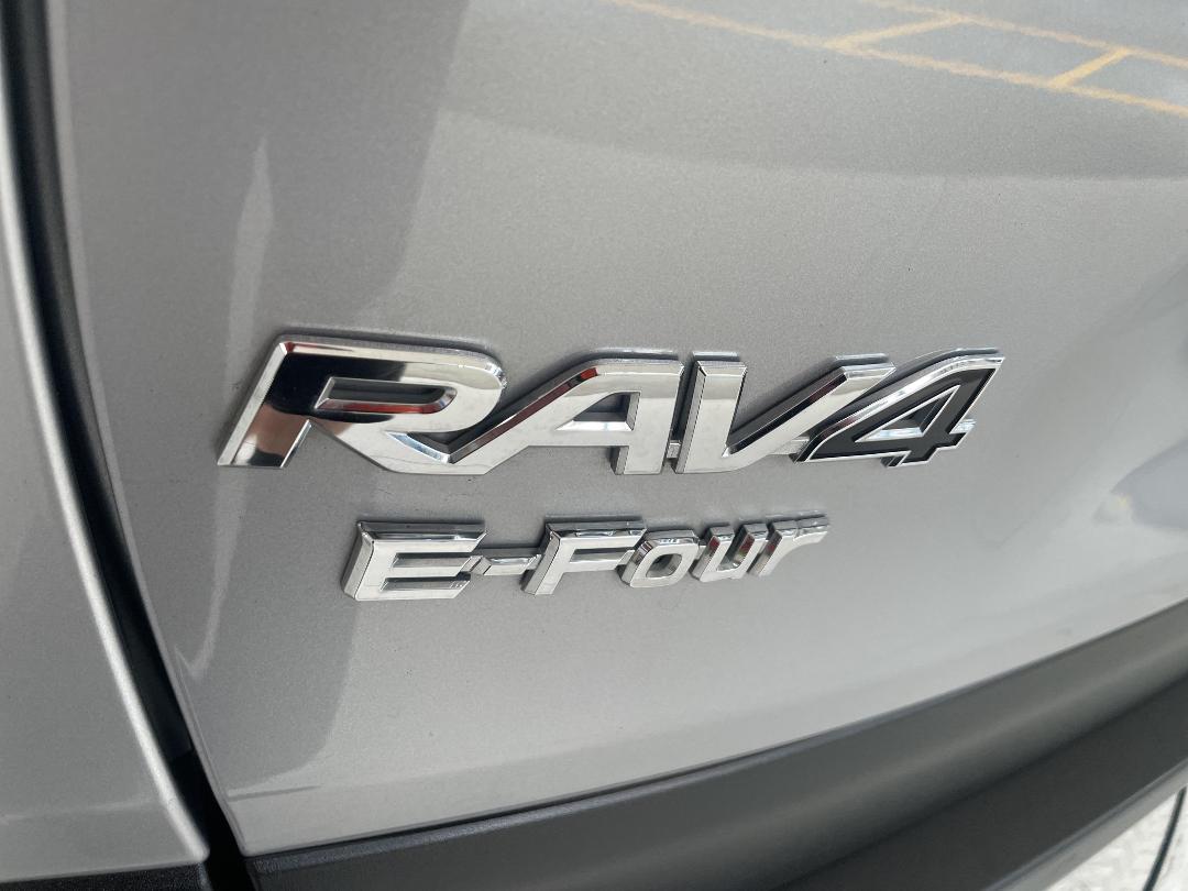 Photo '37' of Toyota Rav4