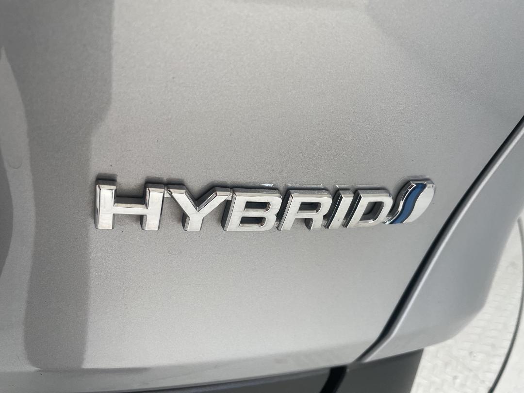 Photo '38' of Toyota Rav4