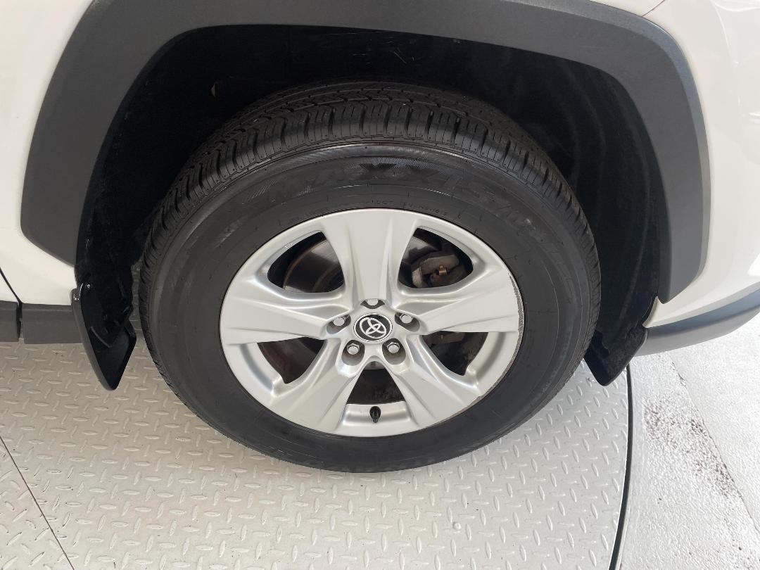 Photo '9' of Toyota Rav4