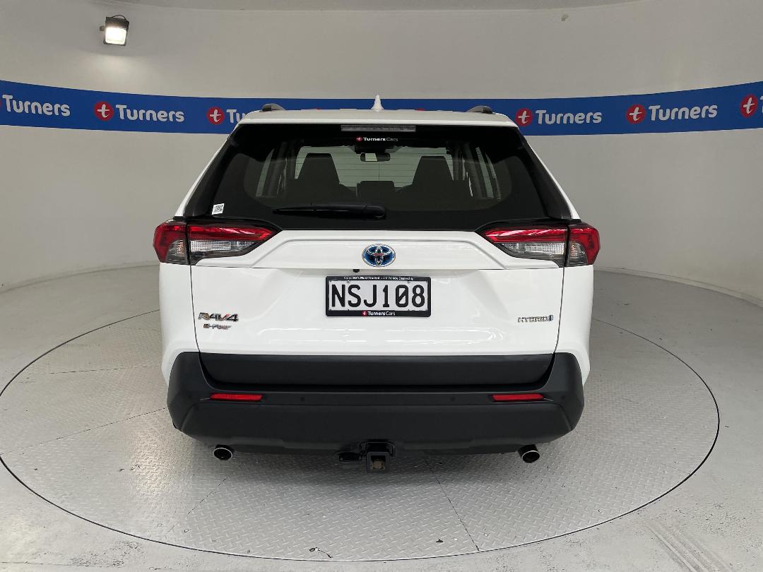 Photo '6' of Toyota Rav4