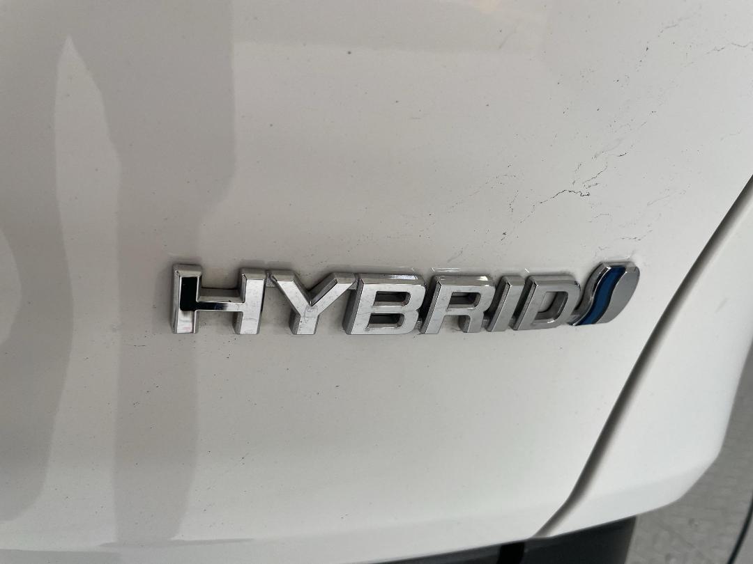 Photo '38' of Toyota Rav4