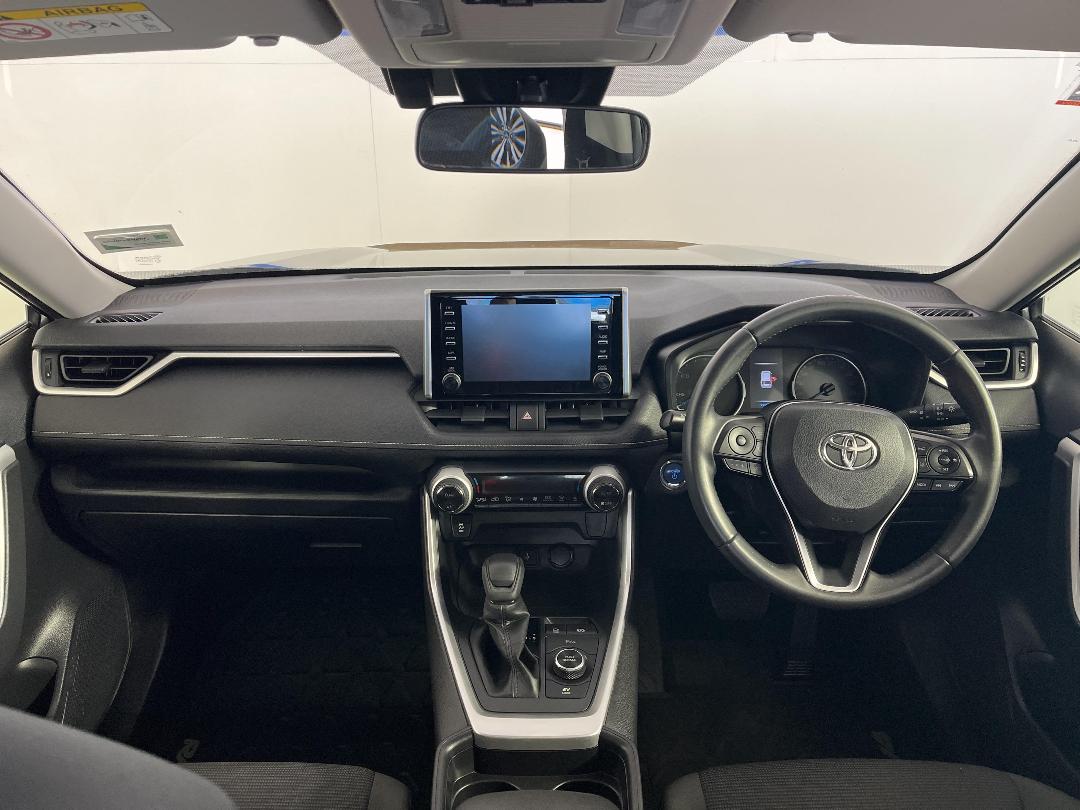 Photo '17' of Toyota Rav4