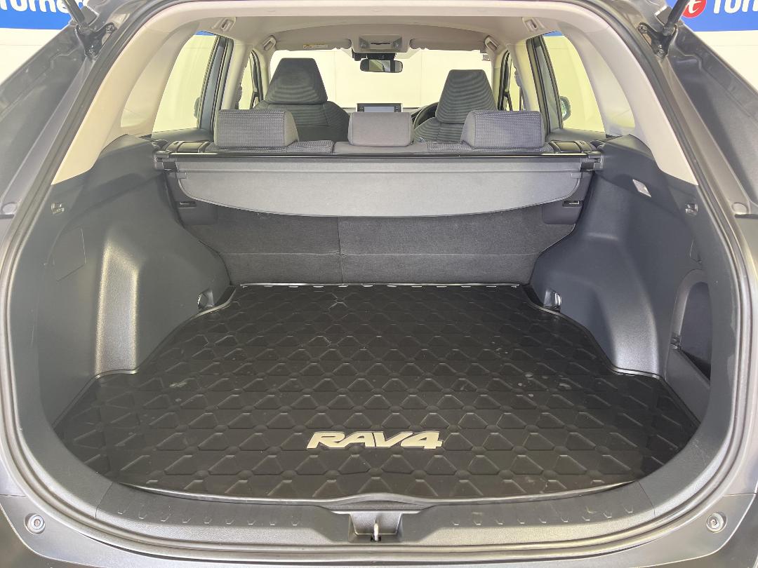 Photo '14' of Toyota Rav4