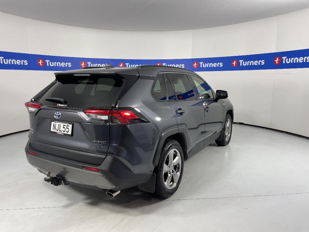 Photo '7' of Toyota Rav4