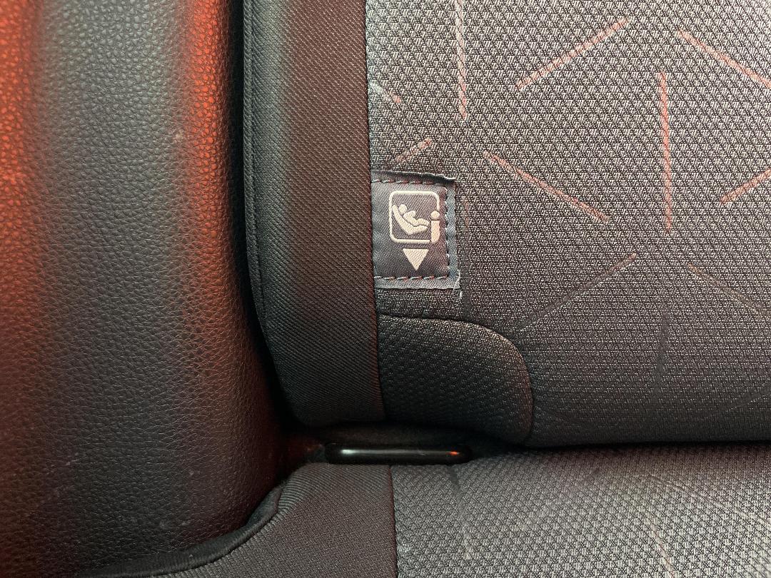 Photo '23' of Toyota Rav4