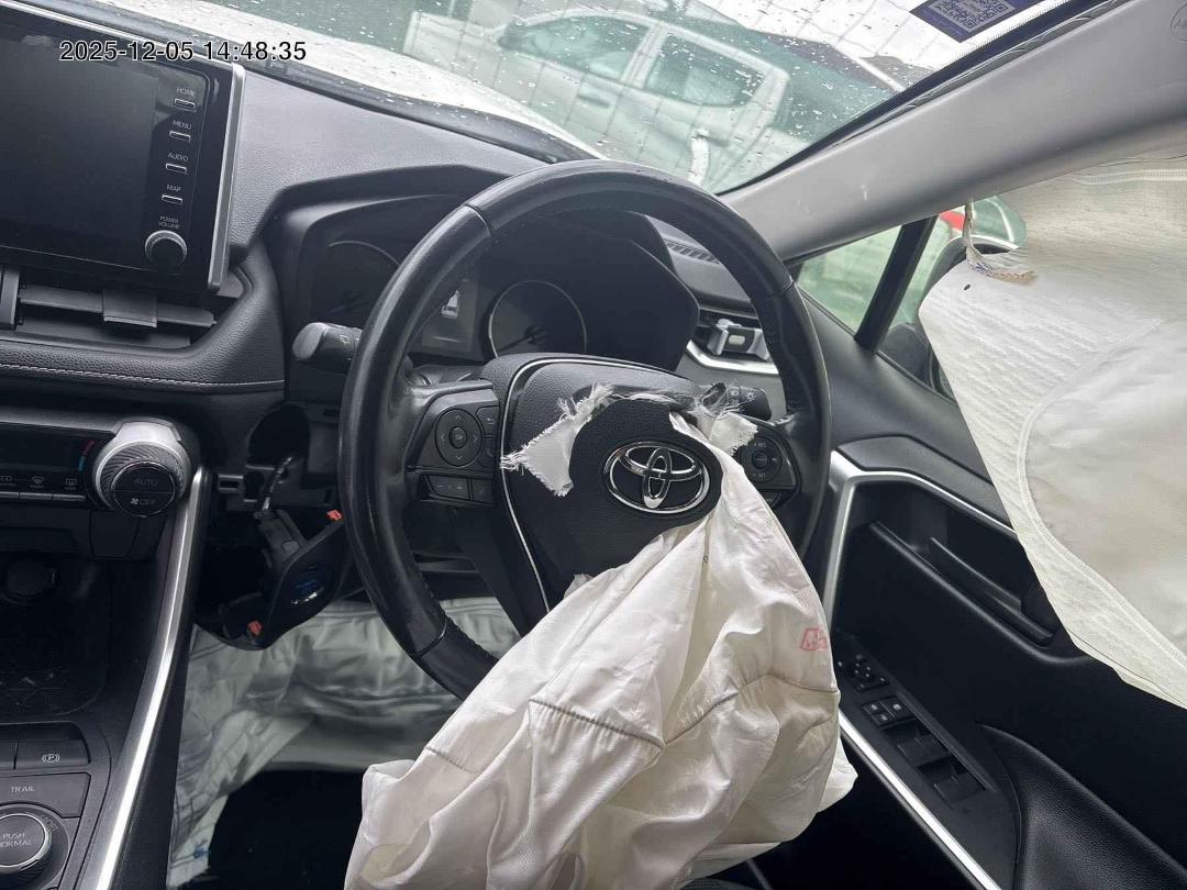 Photo '4' of Toyota Rav4 GX