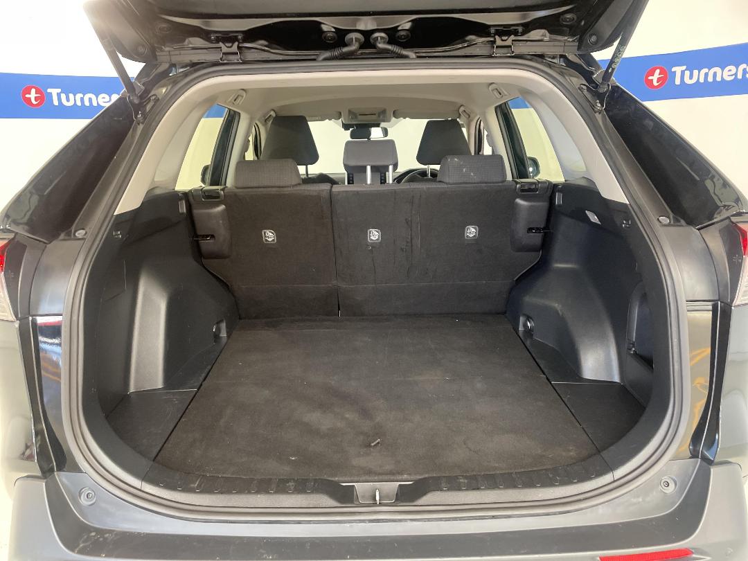 Photo '14' of Toyota Rav4