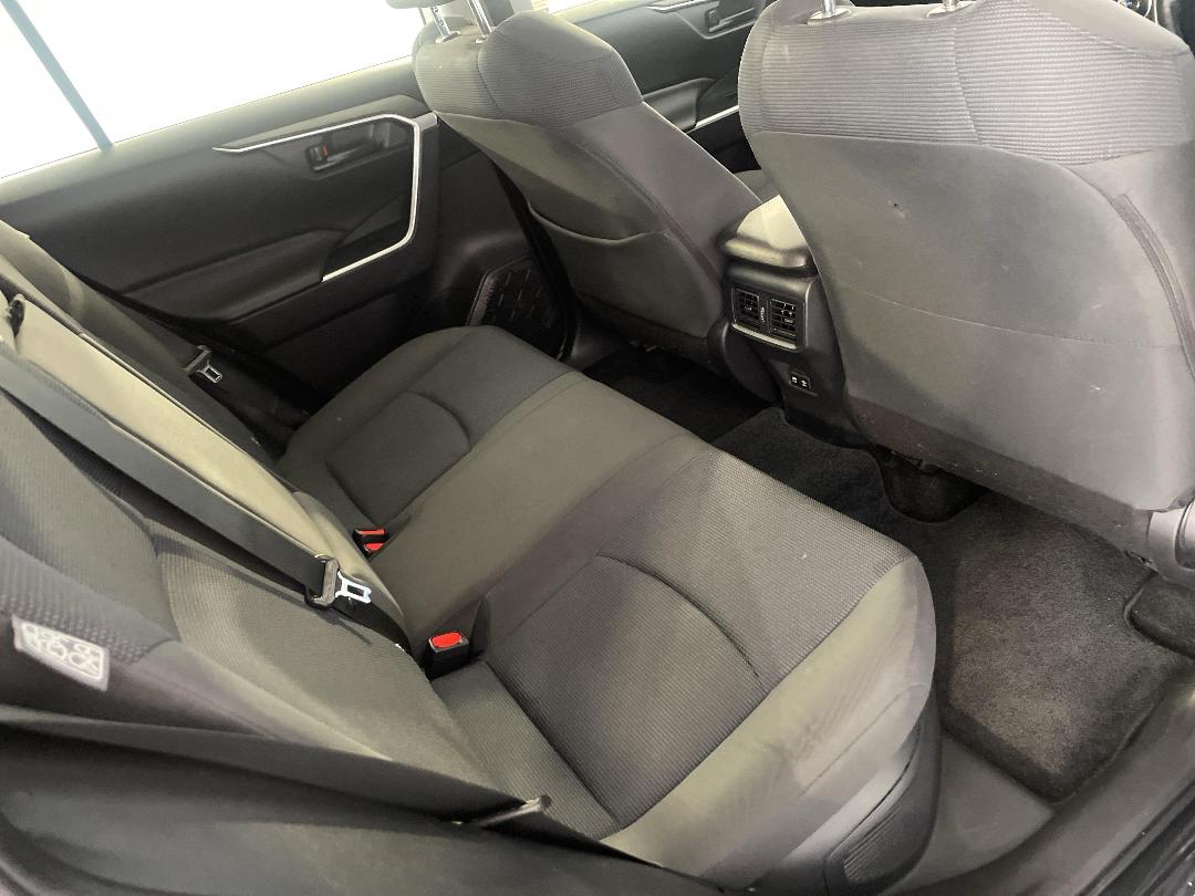 Photo '20' of Toyota Rav4