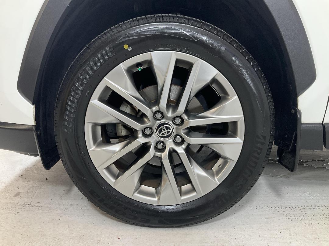 Photo '10' of Toyota Rav4 Photo '10' of Toyota Rav4