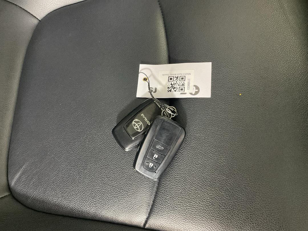 Photo '22' of Toyota Rav4 Photo '22' of Toyota Rav4