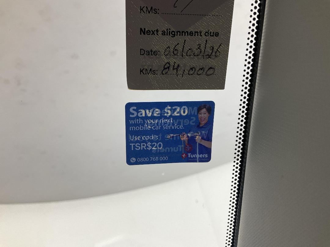 Photo '23' of Toyota Rav4 Photo '23' of Toyota Rav4