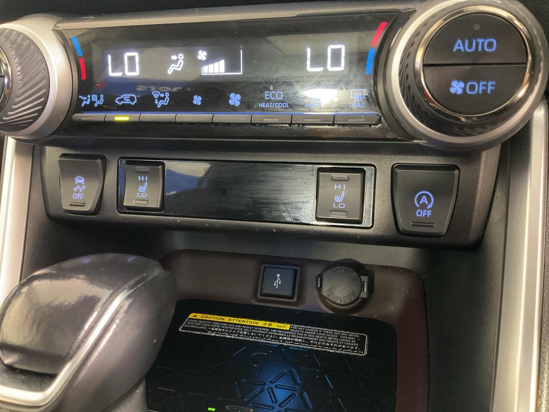 Photo '31' of Toyota Rav4 Photo '31' of Toyota Rav4