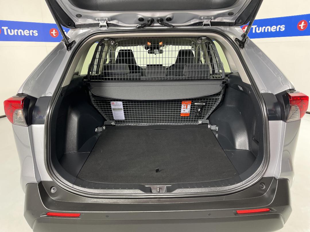 Photo '14' of Toyota Rav4