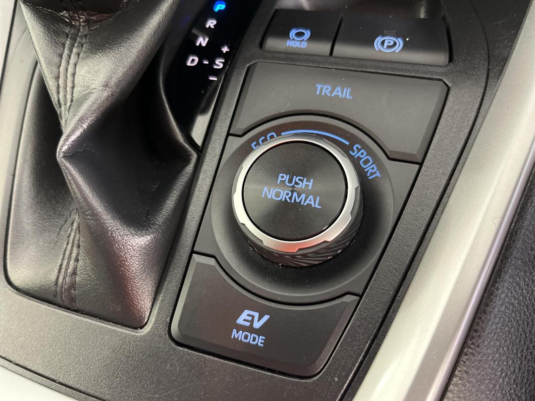 Photo '27' of Toyota Rav4