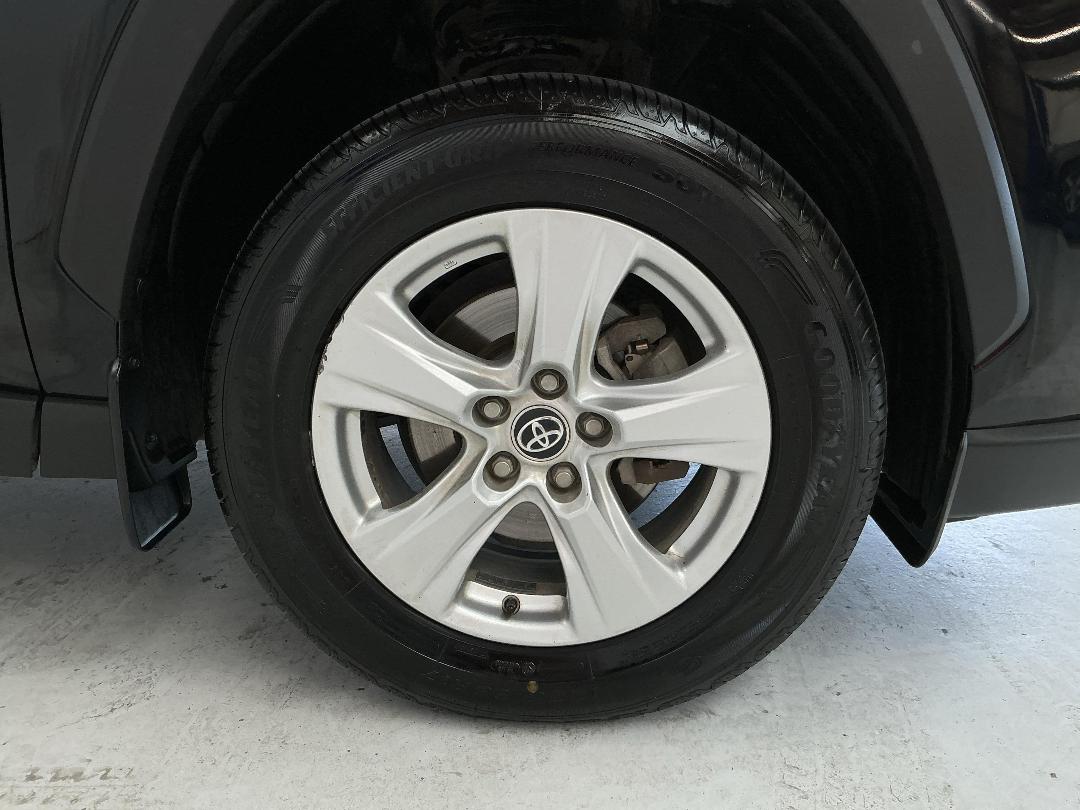 Photo '9' of Toyota Rav4