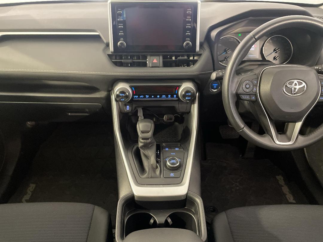 Photo '18' of Toyota Rav4 Photo '18' of Toyota Rav4