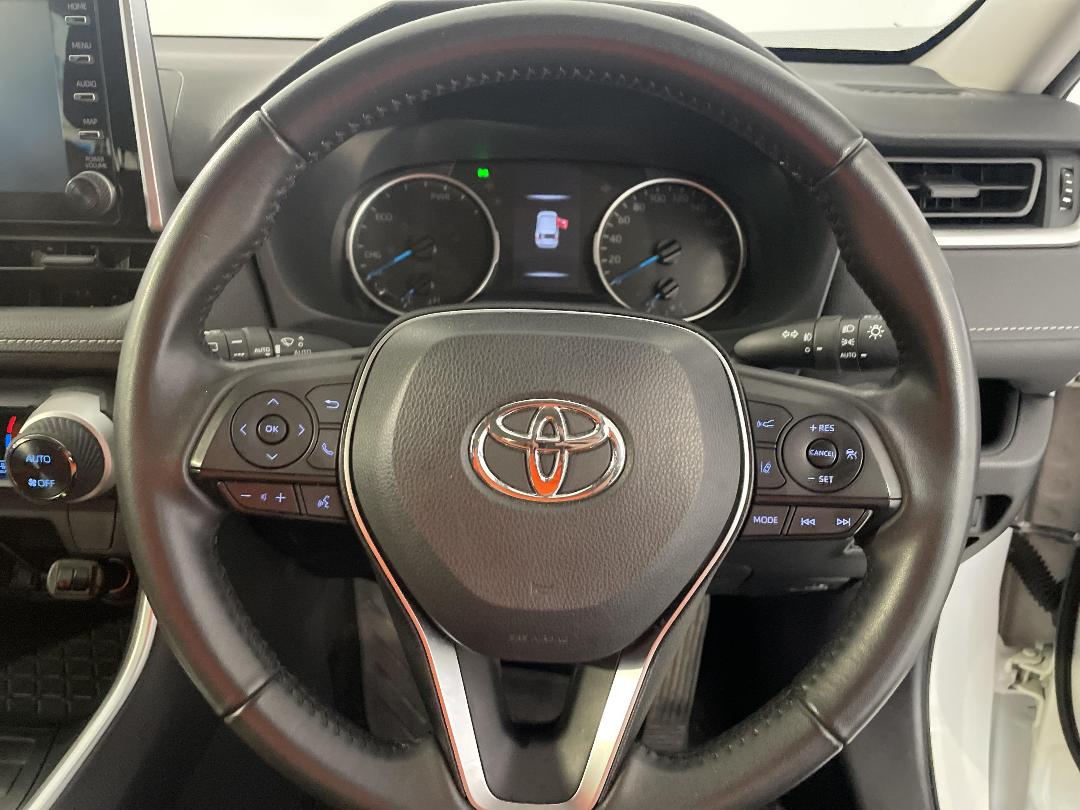 Photo '28' of Toyota Rav4 Photo '28' of Toyota Rav4