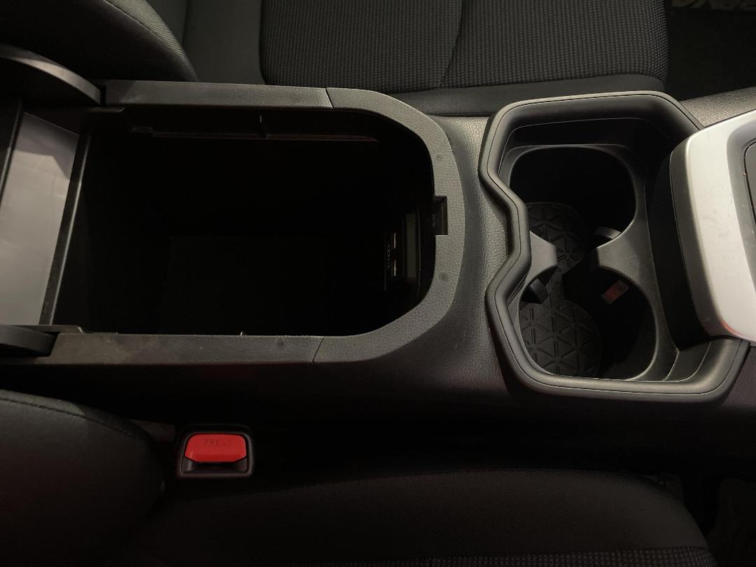 Photo '33' of Toyota Rav4 Photo '33' of Toyota Rav4