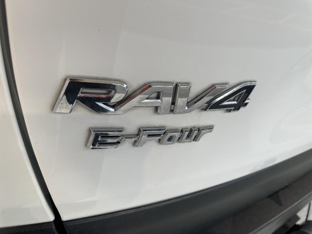 Photo '37' of Toyota Rav4 Photo '37' of Toyota Rav4