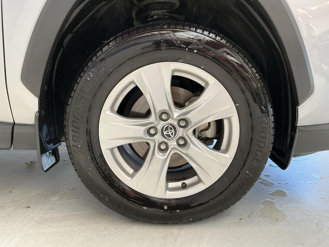 Photo '9' of Toyota Rav4