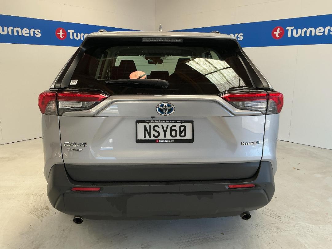 Photo '6' of Toyota Rav4