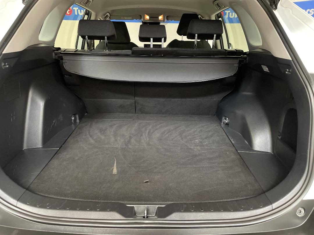 Photo '14' of Toyota Rav4