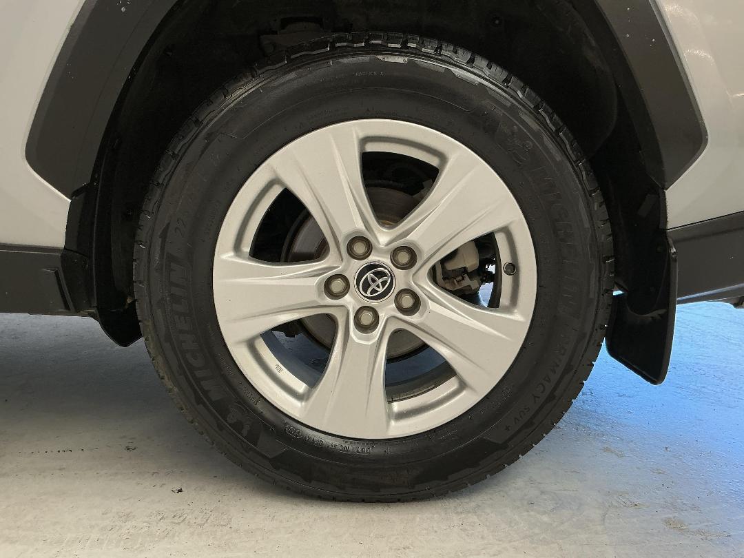 Photo '11' of Toyota Rav4 Photo '11' of Toyota Rav4