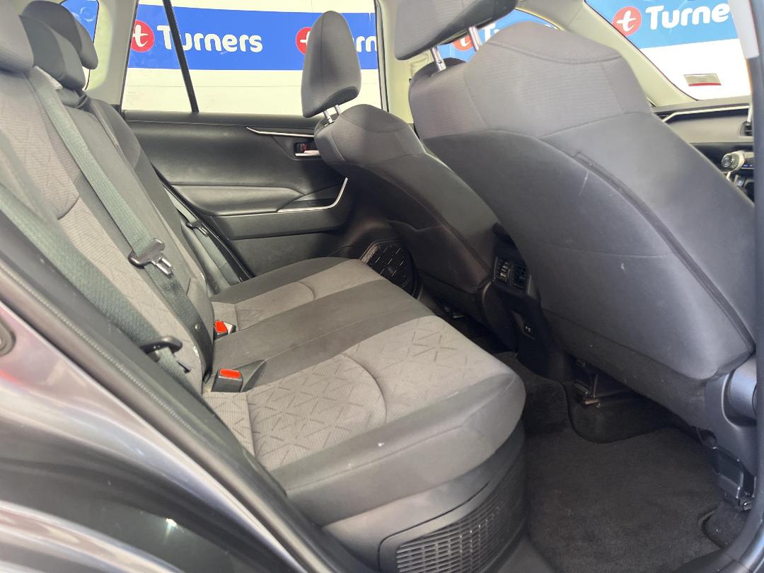 Photo '20' of Toyota Rav4