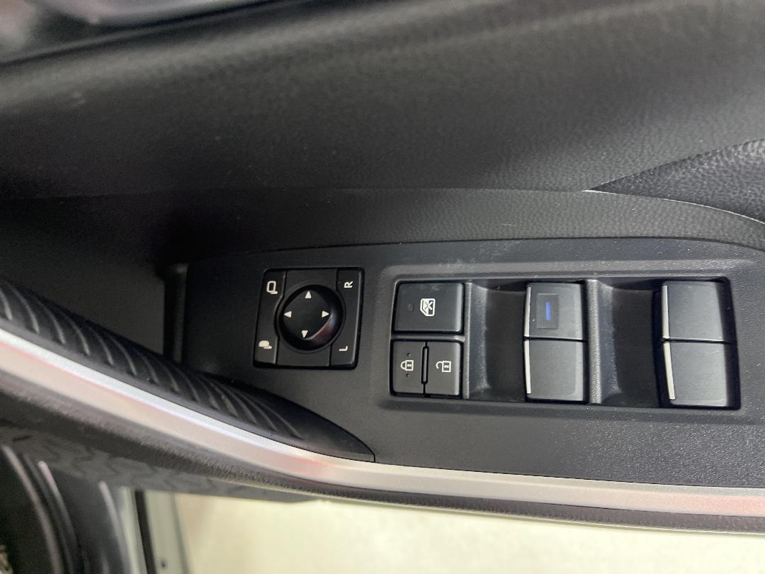 Photo '23' of Toyota Rav4