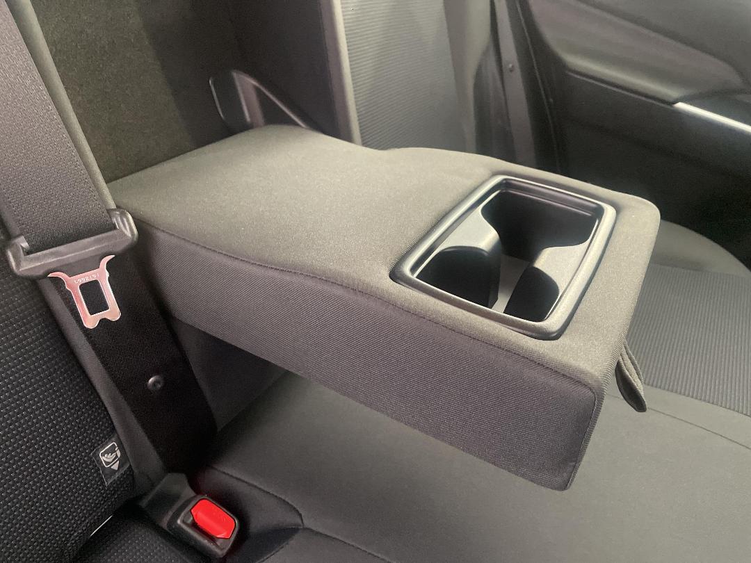 Photo '23' of Toyota Rav4