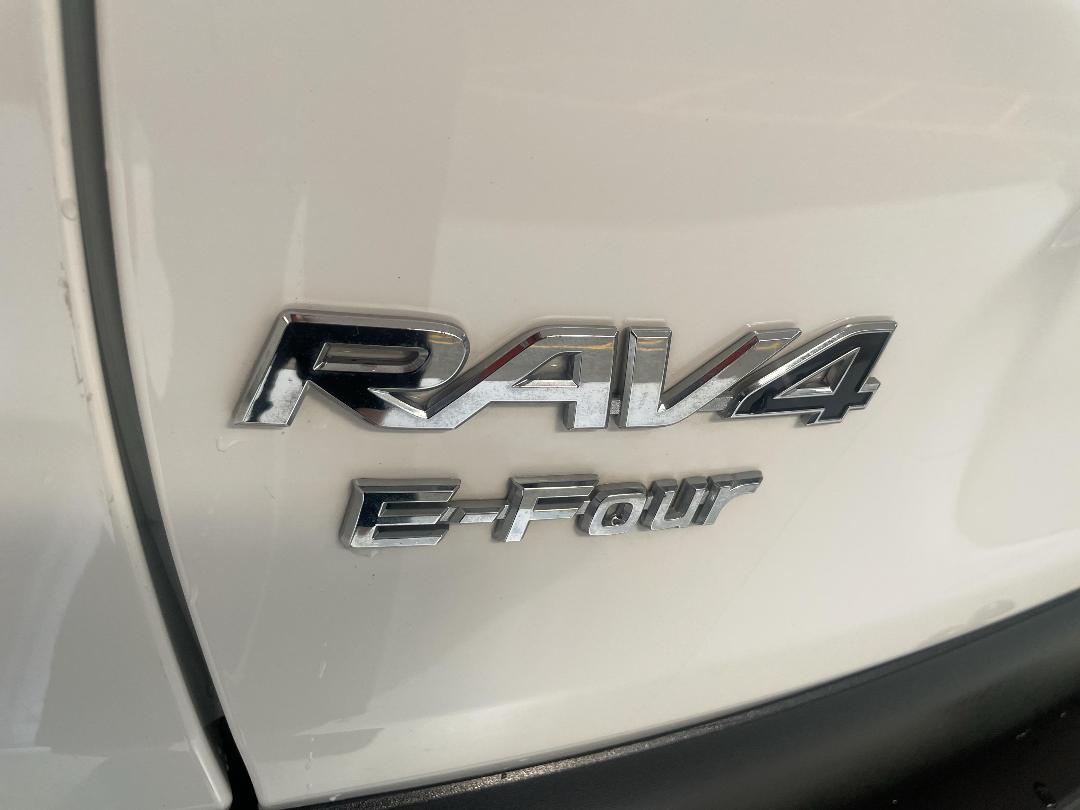 Photo '37' of Toyota Rav4