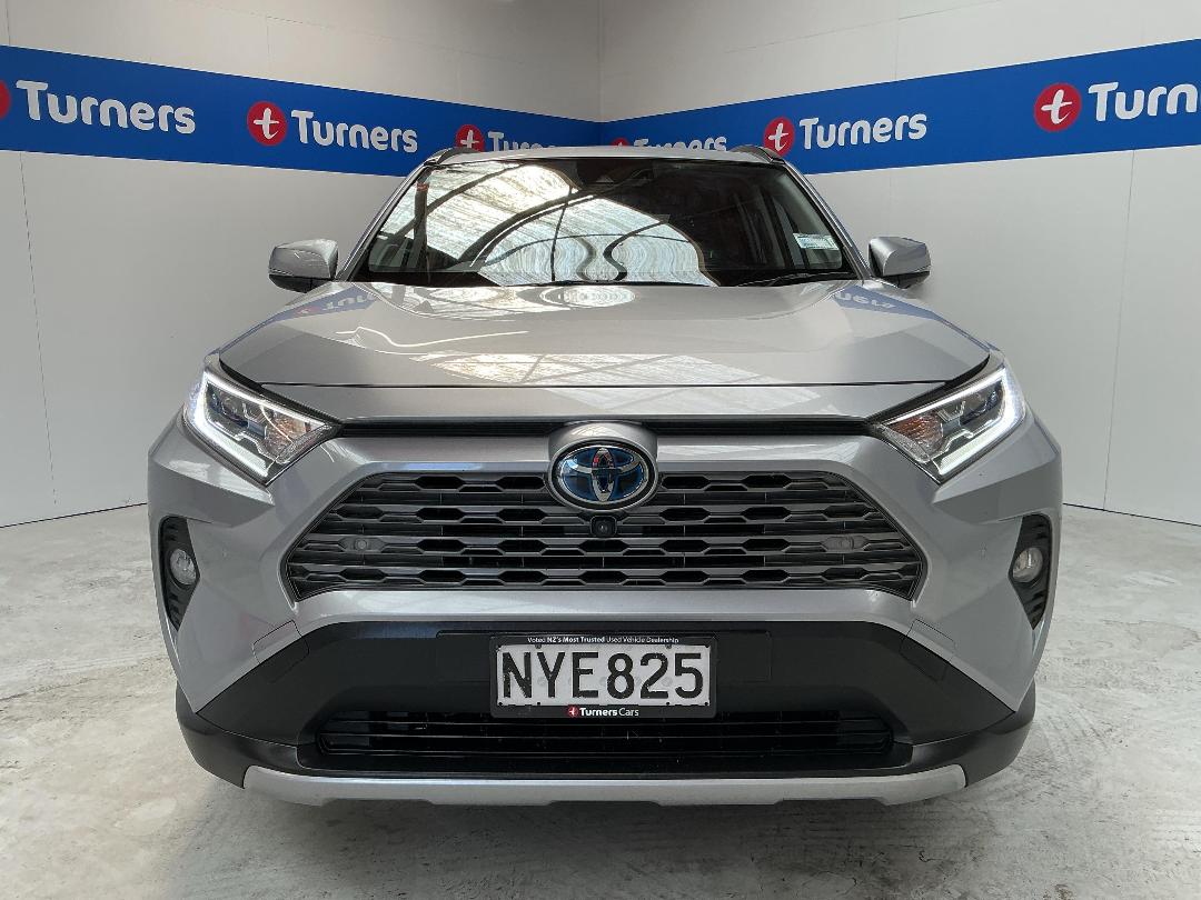 Photo '2' of Toyota Rav4