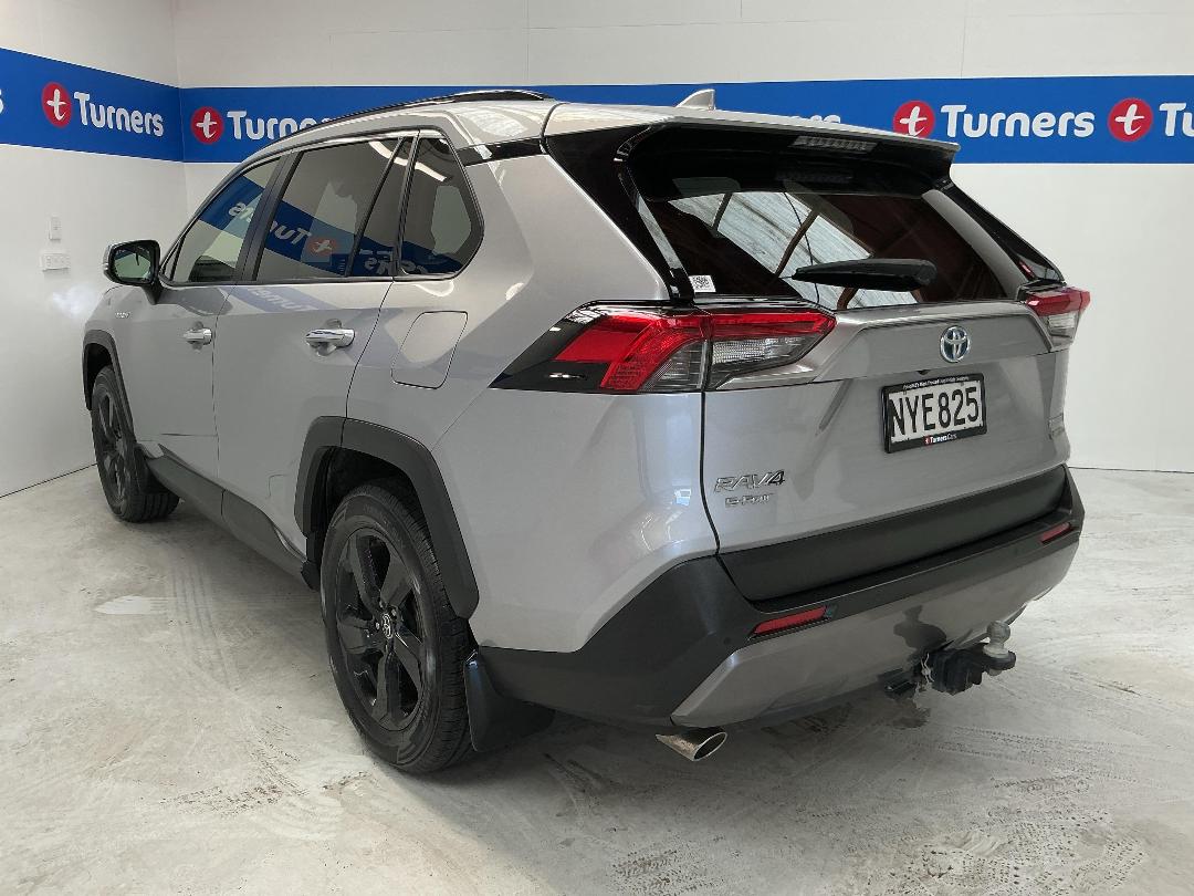 Photo '5' of Toyota Rav4