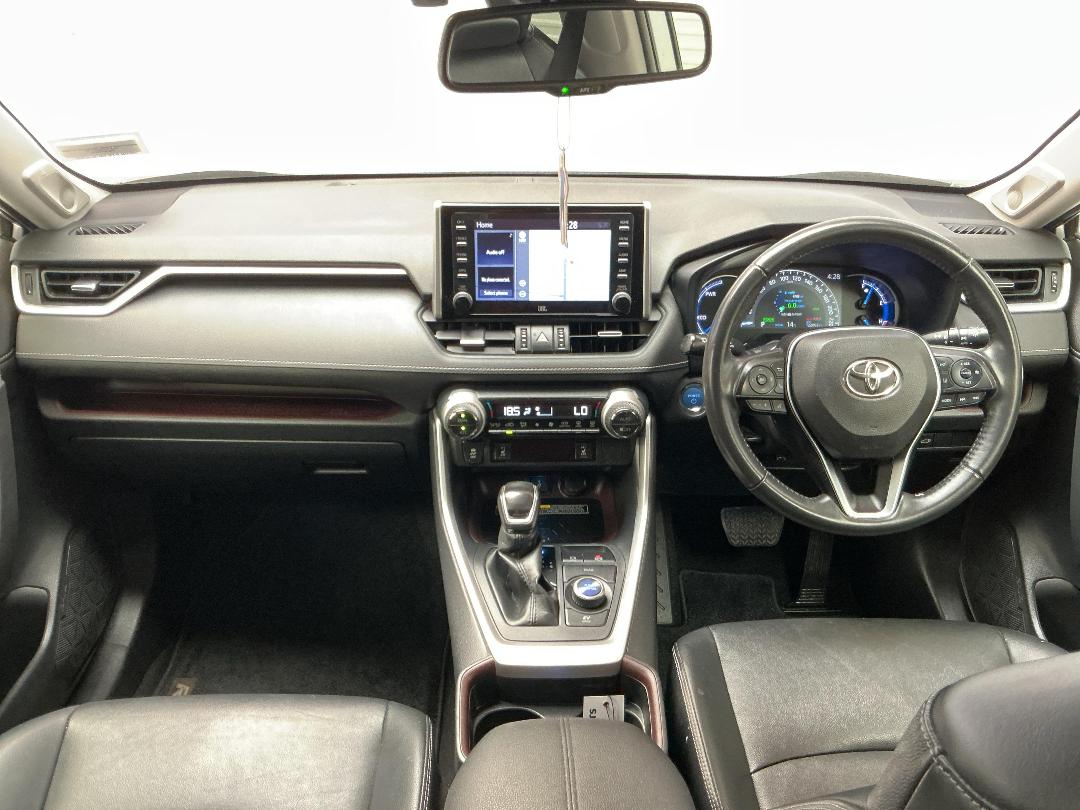 Photo '17' of Toyota Rav4