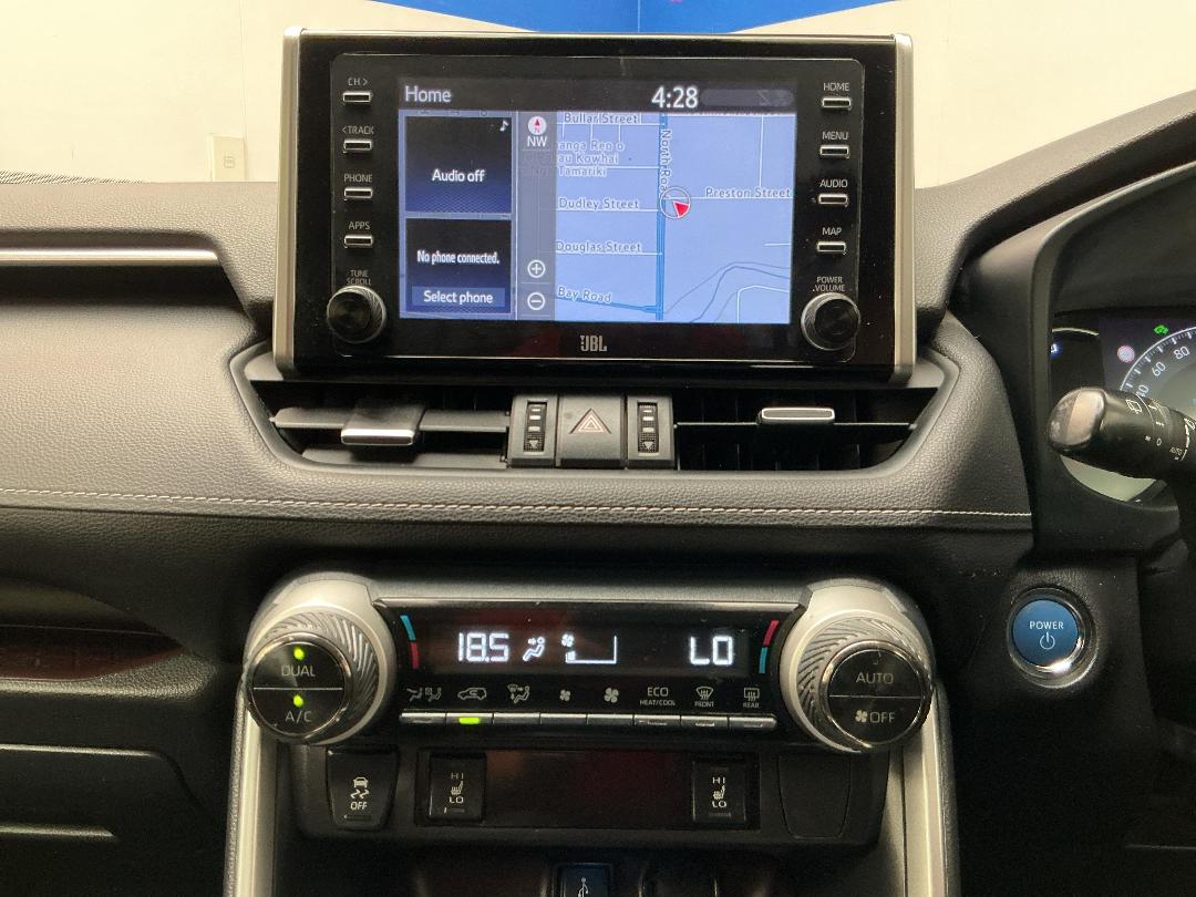 Photo '18' of Toyota Rav4