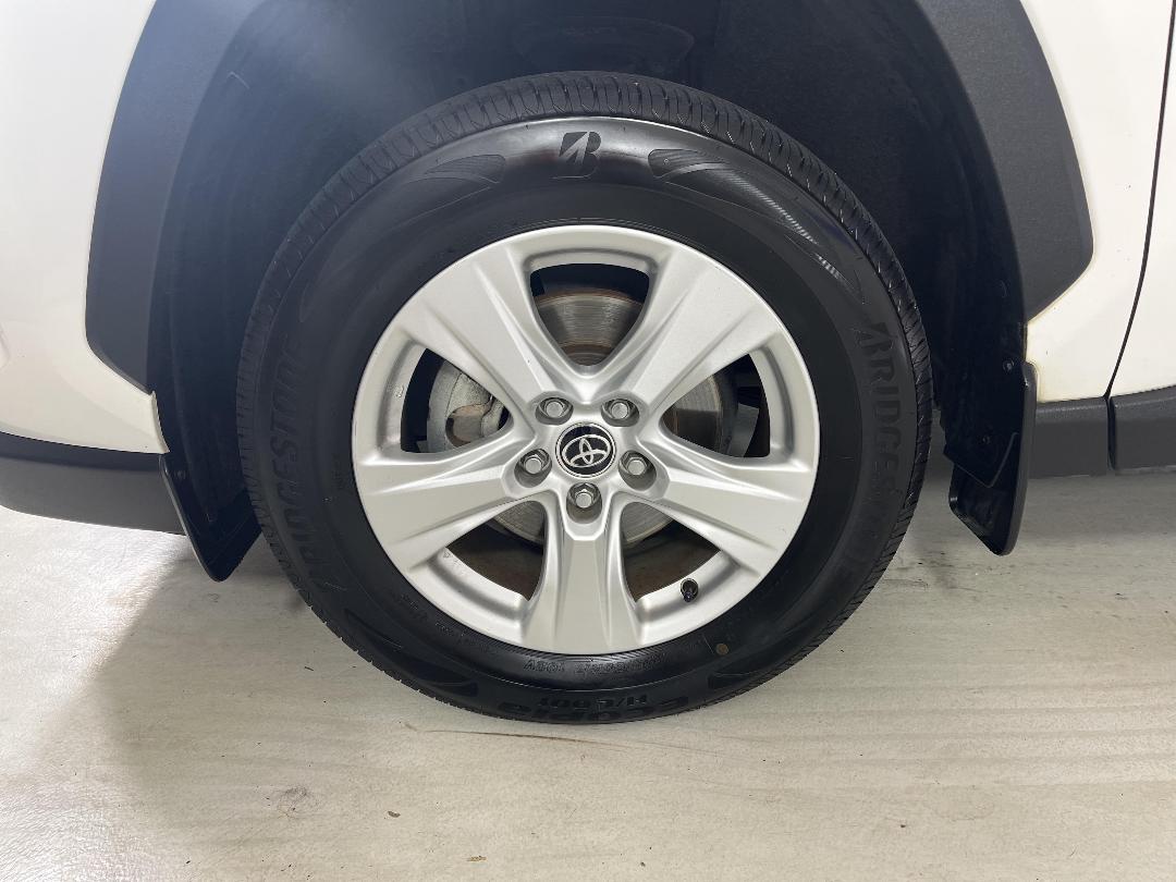 Photo '10' of Toyota Rav4 Photo '10' of Toyota Rav4