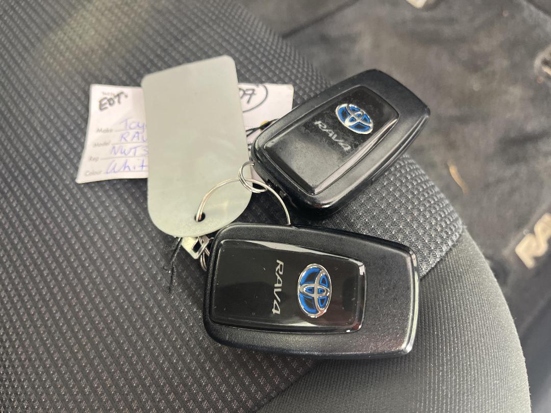 Photo '22' of Toyota Rav4 Photo '22' of Toyota Rav4