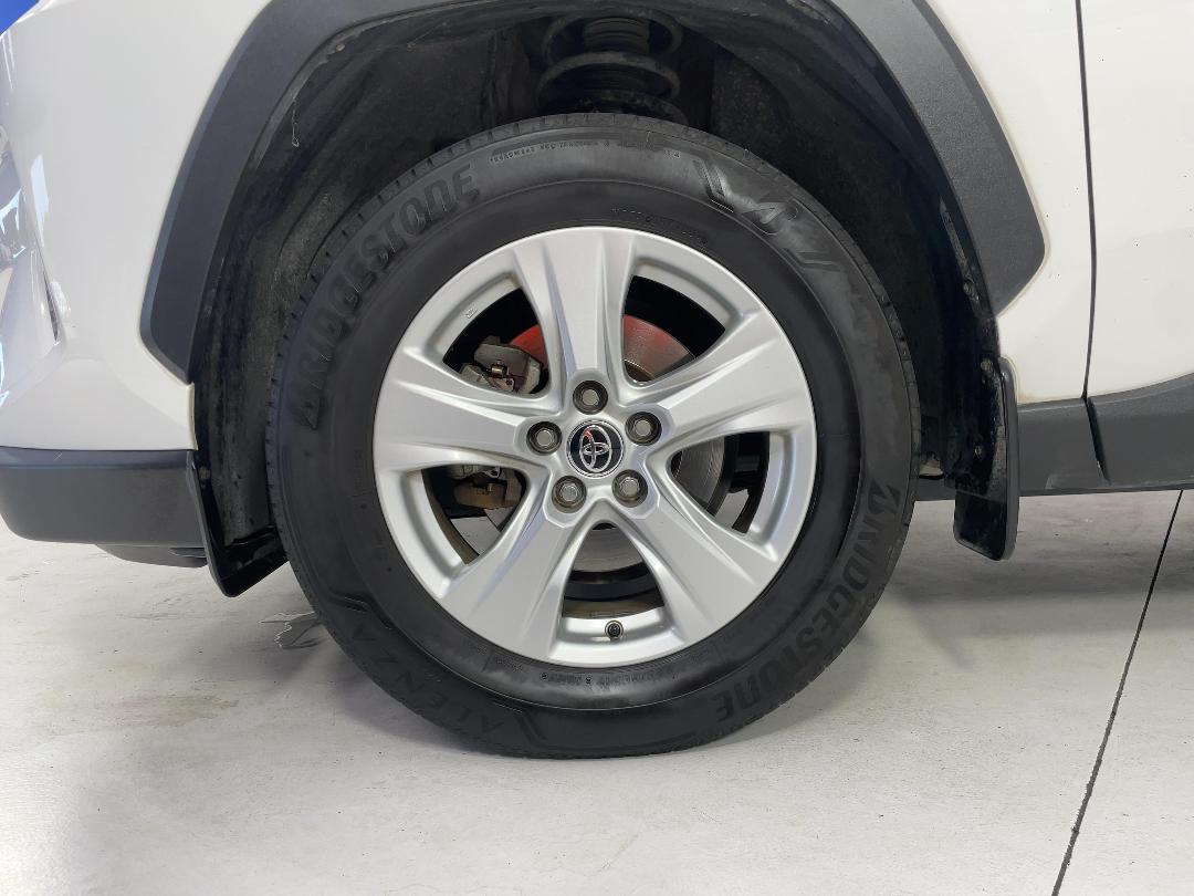 Photo '10' of Toyota Rav4 Photo '10' of Toyota Rav4